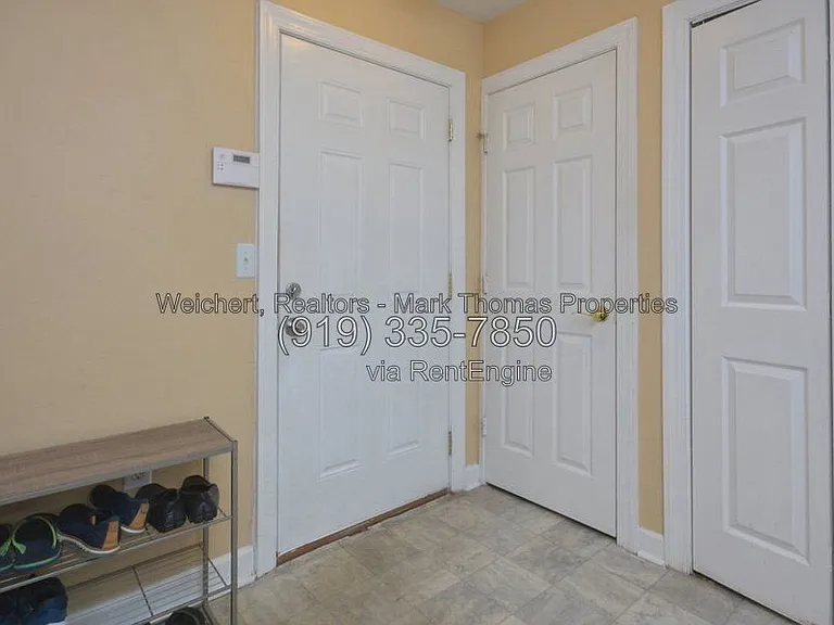 929 Morreene Rd #D33 — Photo 9