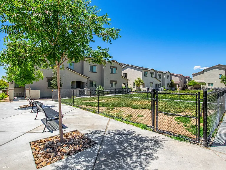 825 Star Estates Ave — Photo 28