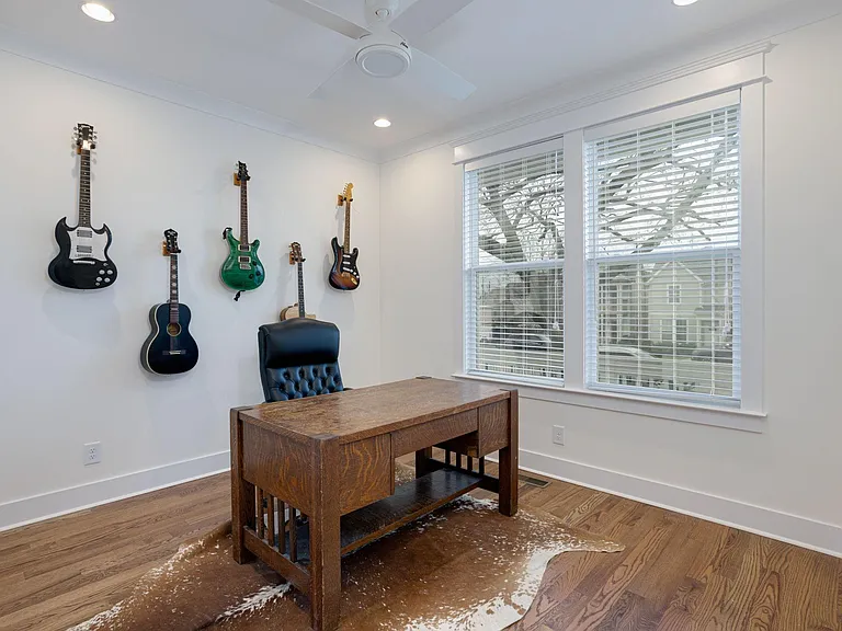 6108 California Ave — Photo 14