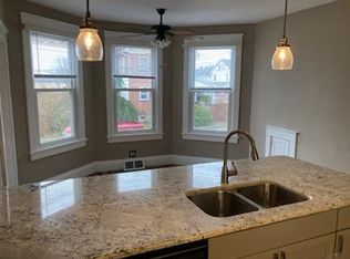 129 S Barbara St, Mount Joy, PA 17552