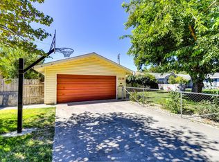 2216 Wood Cliff Way, Rancho Cordova, CA 95670