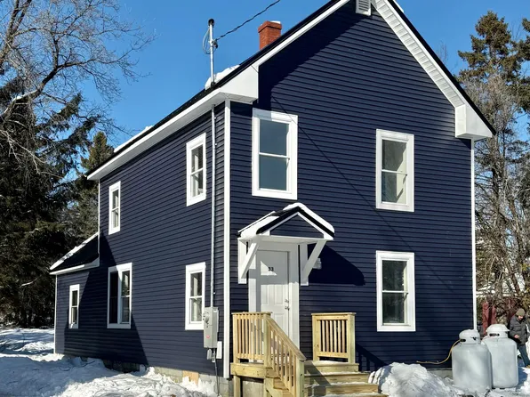 33 Dyer Street, Presque Isle, ME 04769