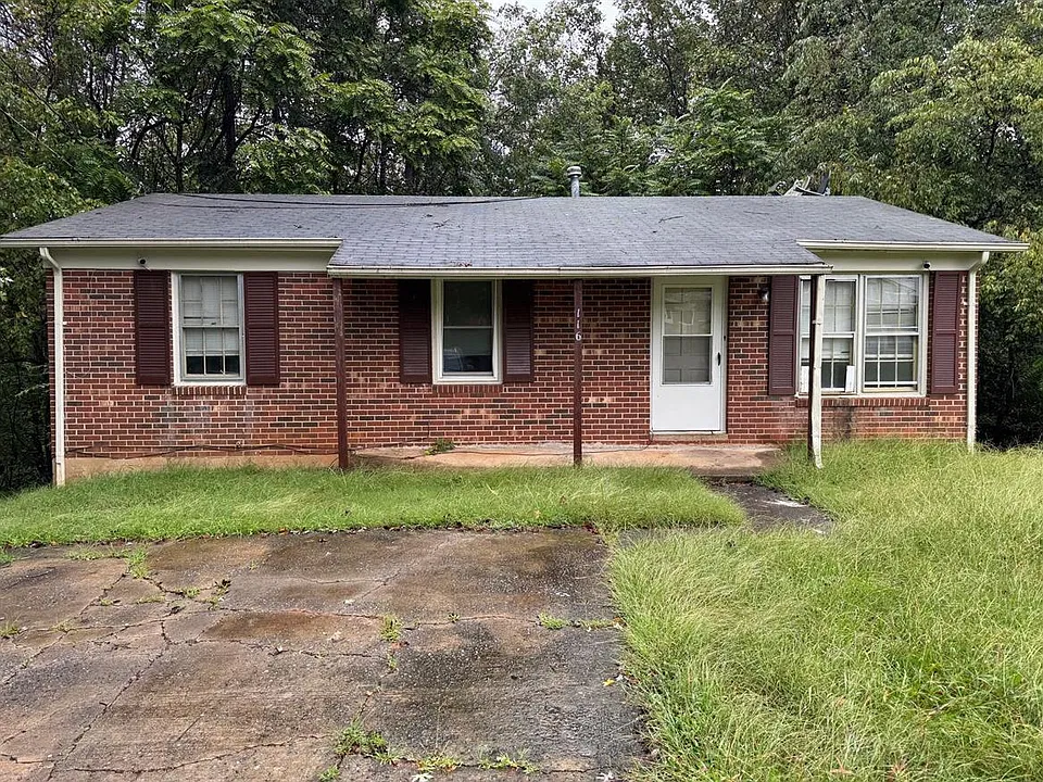 116 Crestwood Ct