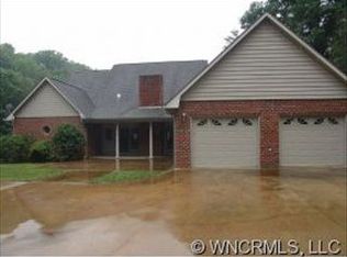 1830 Queentown Rd, Canton, NC 28716