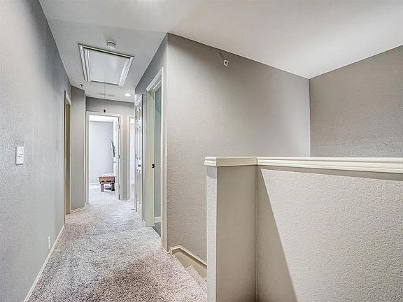 5th image of 2248 Stoneleigh Pl