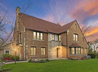 6819 3rd Ave, Kenosha, WI 53143