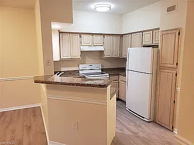 23640 Walden Center Dr — Photo 3