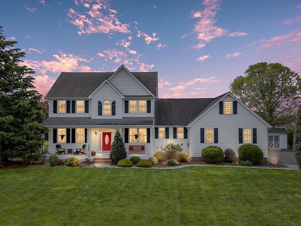 1st image of 988 White Marsh Rd