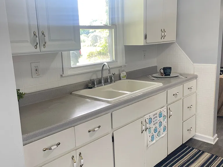 5025 N Center Rd — Photo 6