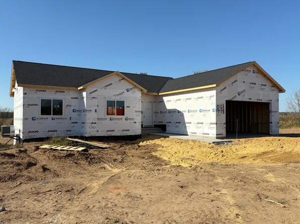 941 187th St, Dresser, WI 54009