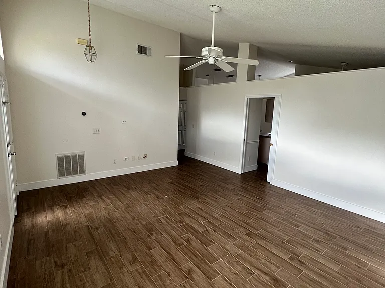 1330 Ravida Woods Dr — Photo 18
