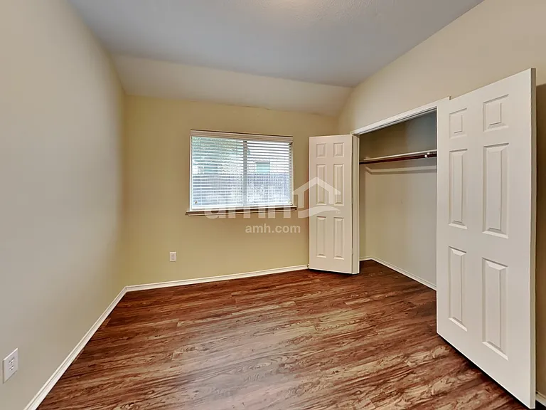 4308 Rebecca Ct — Photo 18