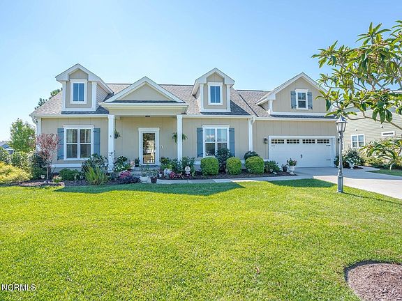 2nd image of 8915 Chesterfield Dr NW