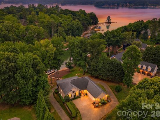 197 April Rd, Troutman, NC 28166