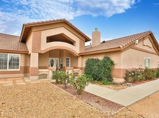 7076 Oak Hill Rd, Oak Hills, CA 92344