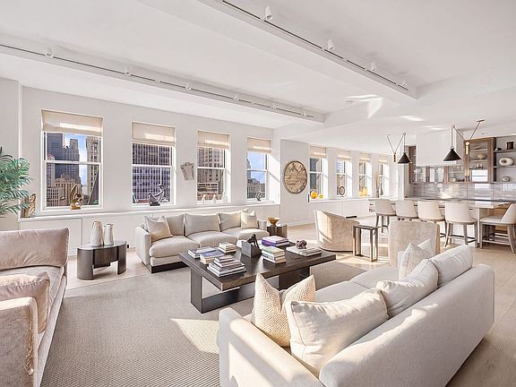 5th image of 270 Broadway APT 21A