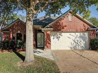 3533 Riverside Dr, Pearland, TX 77581