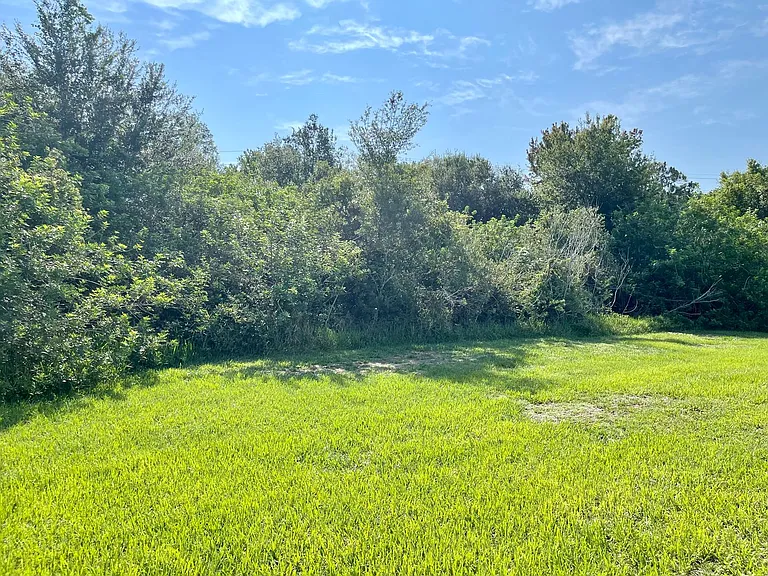 2429 Abalone Blvd — Photo 40