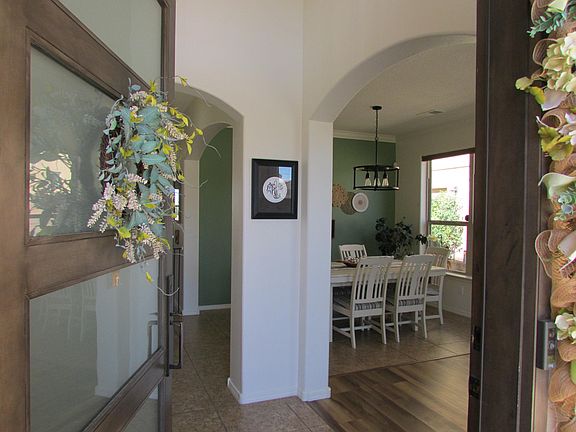 2nd image of 8909 Brookdale Ct NE