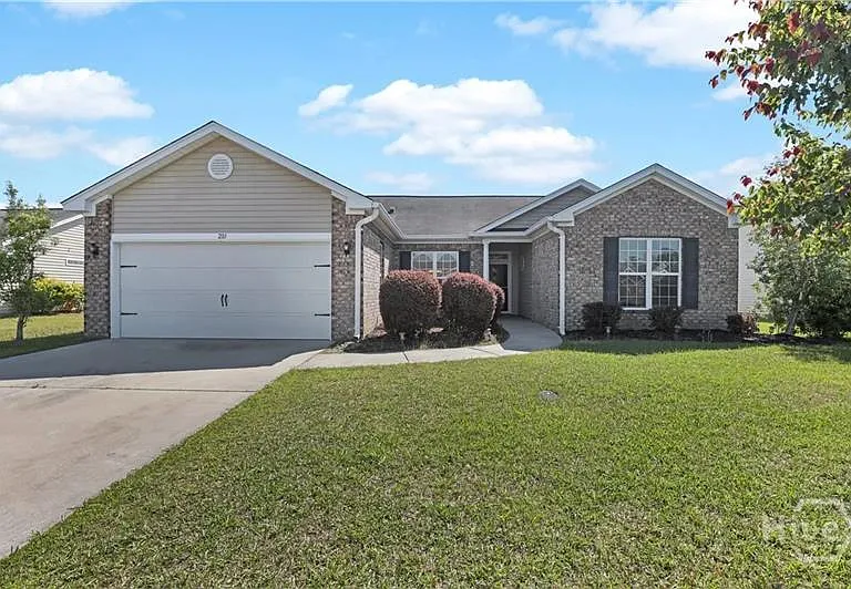 218 Willow Point Ln — Photo 3
