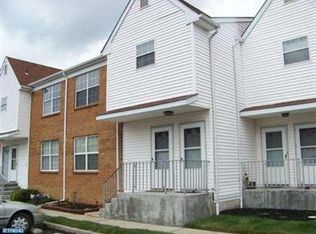 912 Woodchip Rd, Lumberton, NJ 08048