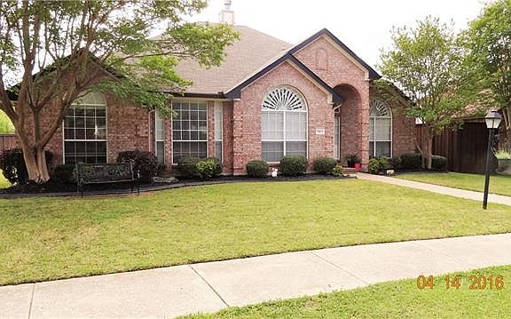 2nd image of 1311 Sutters Way