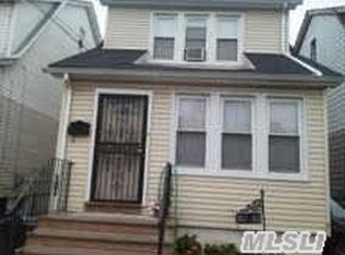 11033 207th St, Queens Village, NY 11429