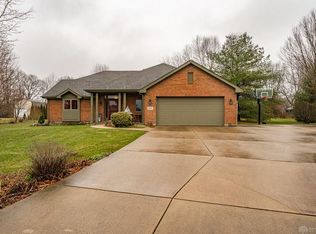 907 Cider Ct, Lebanon, OH 45036