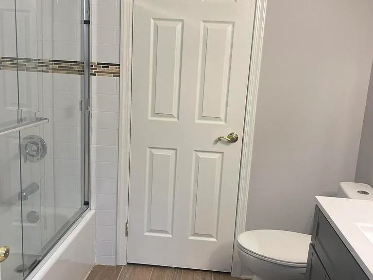 210 Tulip Ln — Photo 6