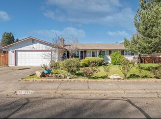 1929 Parkwood Ave, Central Pt, OR
