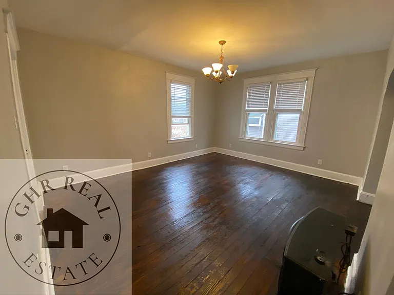 310 Brown Ave — Photo 11