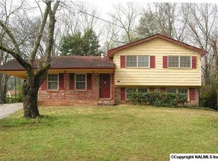 4623 Broadmeadow Ln NW, Huntsville, AL 35810