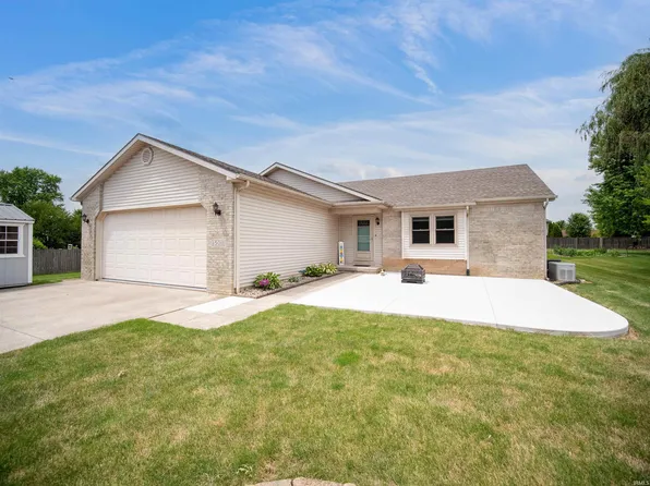 15011 Amstutz Rd, Leo, IN 46765