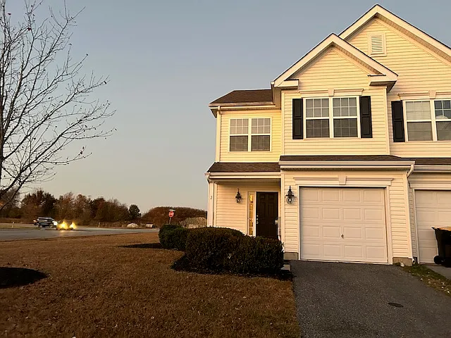 2 Alderbrook Ct — Photo 1