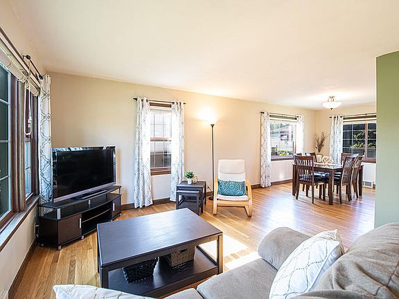 4th image of 5510 W Martin Dr