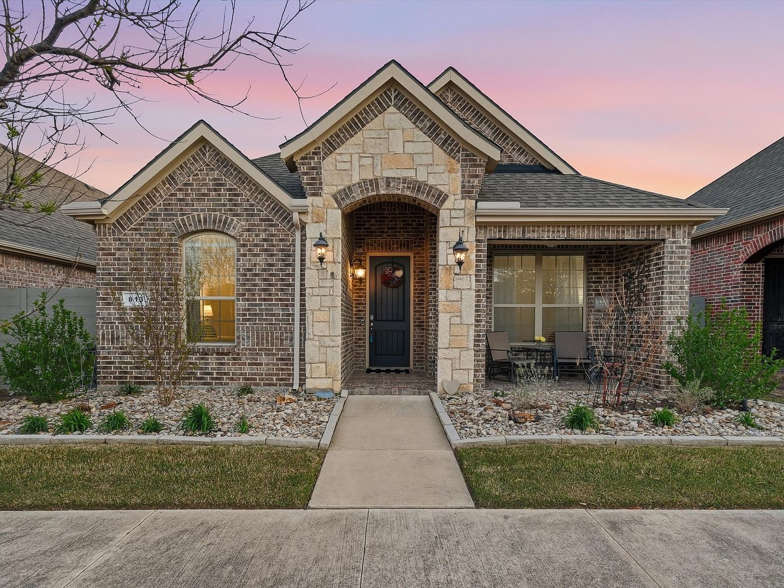 813 8th St, Argyle, TX 76226 | MLS #21193335 | Zillow
