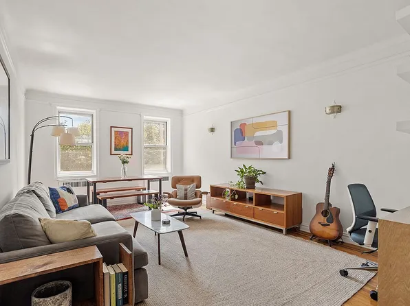40 Tehama St APT 2H, Brooklyn, NY 11218