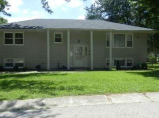 505 Margaret St, Richmond, MO 64085