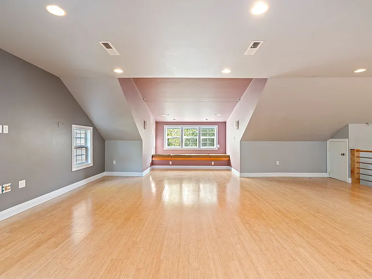 35 Cynthia Ln — Photo 32