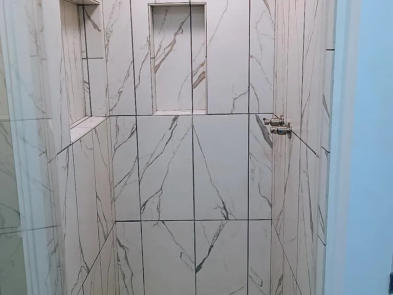 Master Bathroom (Shower)