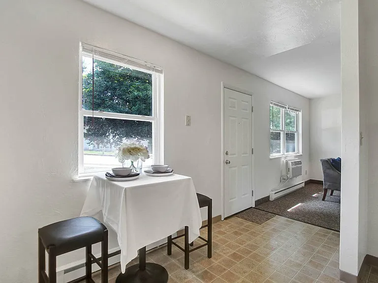 Dovertowne — Photo 51
