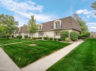 7911 Jefferson Ave #2A, Munster, IN 46321
