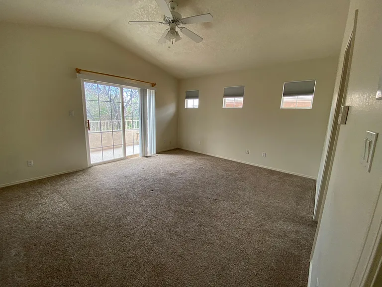 7432 Peregrine Rd NE — Photo 14
