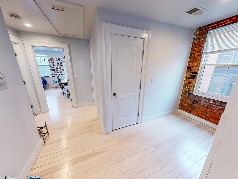 855 State St #TOWNHOUSE — Photo 39