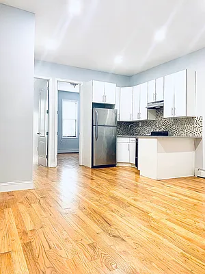 Rented by Gold Management | media 1