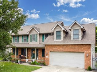 1992 Westminster Pl, Columbus, IN 47201