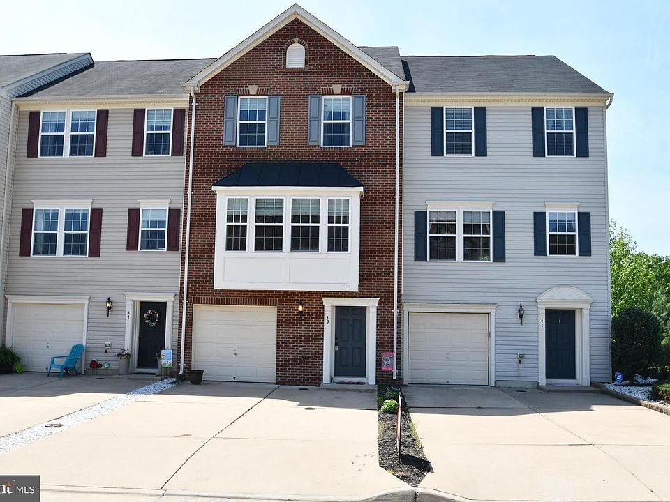 1st image of 39 Allegheny Dr