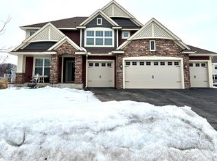 19449 Lupine Ln, Hamel, MN 55340