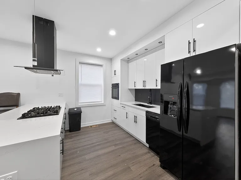 328 N Lockwood Ave #1 — Photo 12
