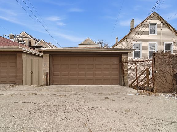 5th image of 1852 W 17th St